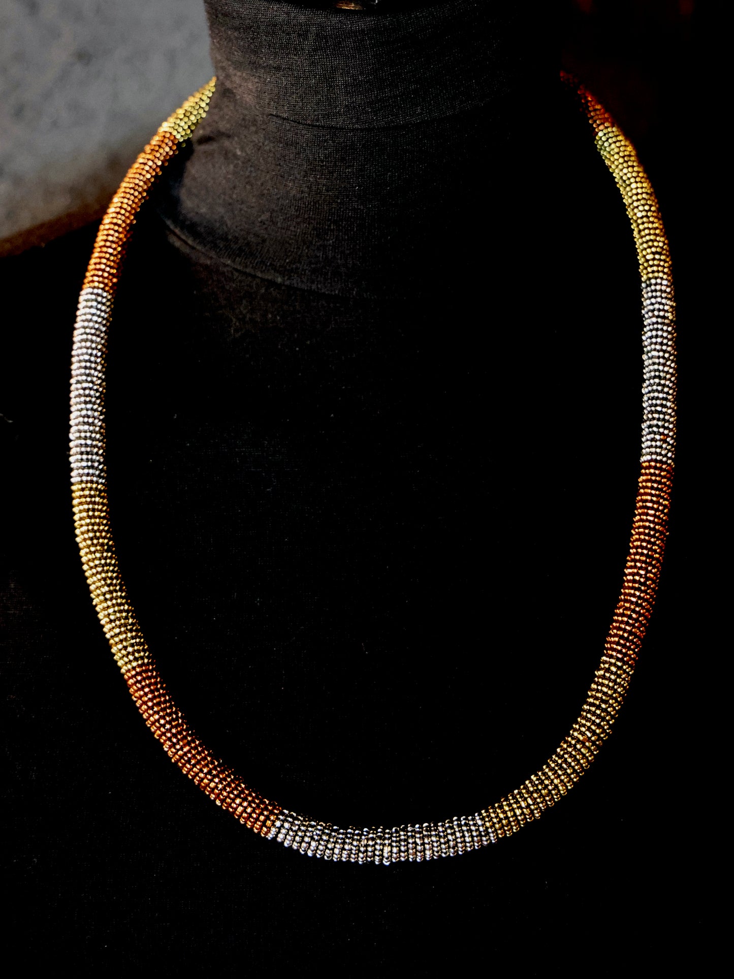 Earthy Elegance Collar